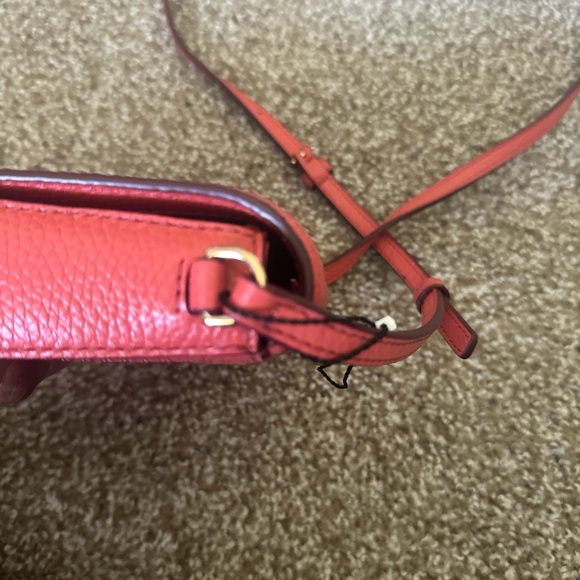 Marc Jacobs pink cross body bag with gold hardware new with tags - Picture 4 of 5